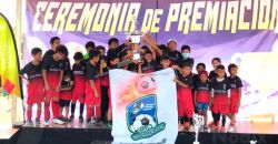 “Club Guerreros de Calkiní” se coronan como campeones de la liga de fútbol Meridana