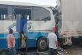 Autobús choca contra tráiler en la Campeche-Mérida deja 12 heridos/Nodix.mx